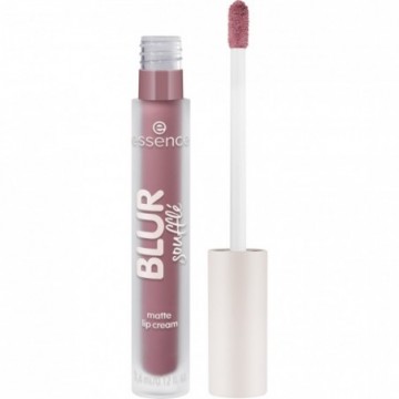 Essence BLUR SOUFFLE...